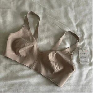 137 Lululemon Like Nothing Bra Barely Beige